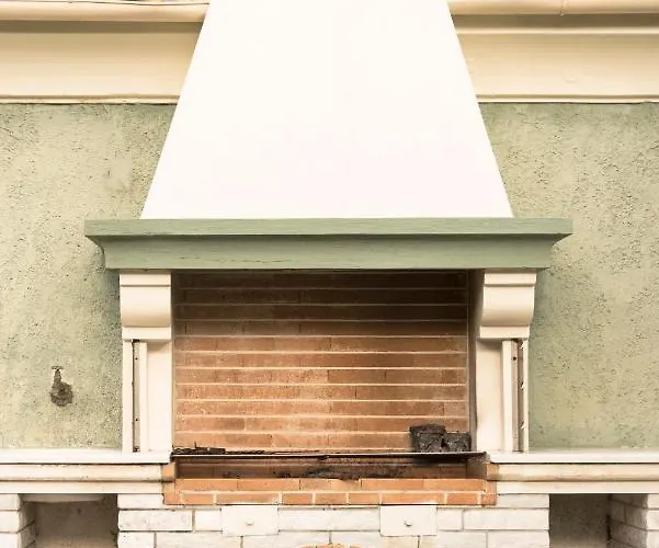 Βίλα The House